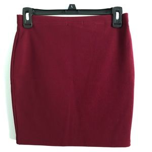 Maroon Ribbed Mini Skirt